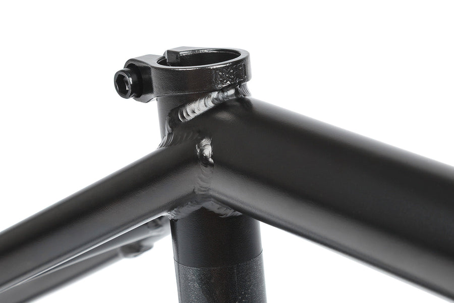 Safari V4 Frame