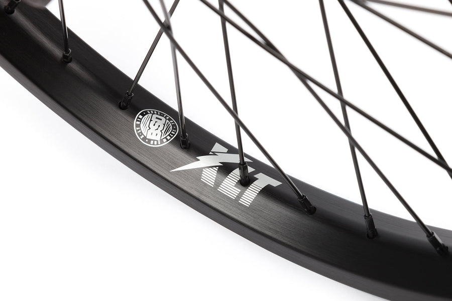 XLT SWERVE FRONT WHEEL